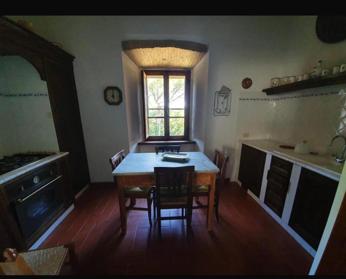 مبيت وإفطار ماليانو إن توسكانا Residenza Santa Maria In Borraccia المظهر الخارجي الصورة